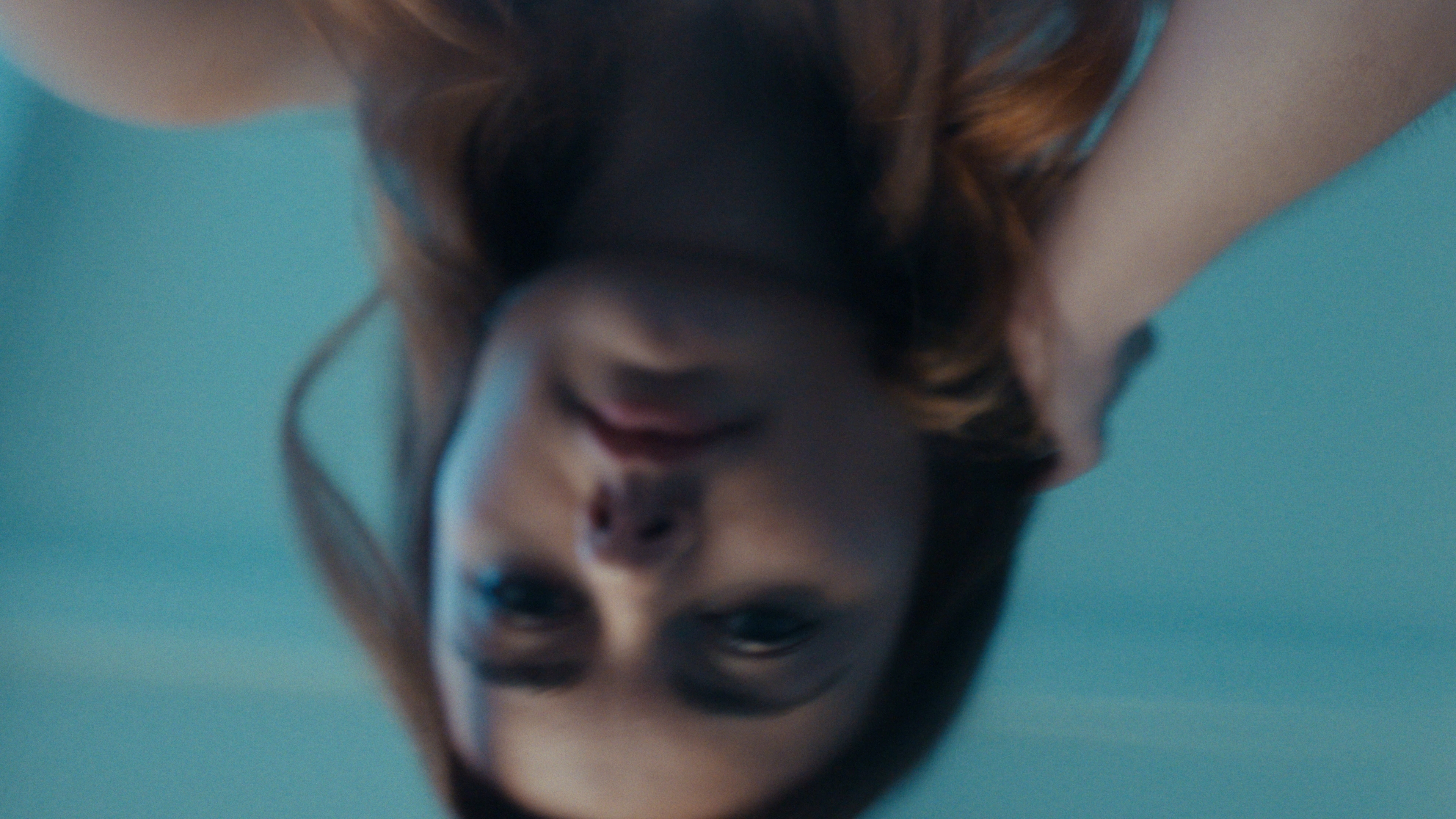 Reflejo invertido de Joanna Crass
